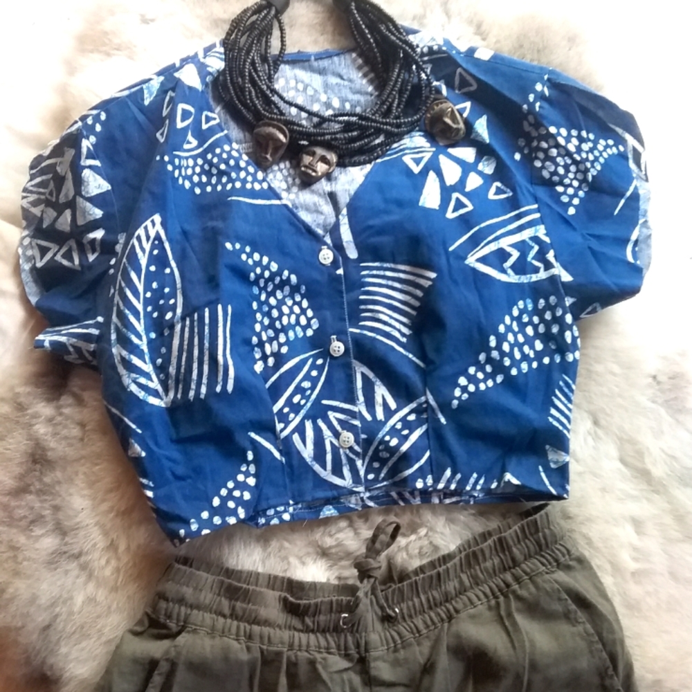ooak vintage Hawaiian crop blouse
